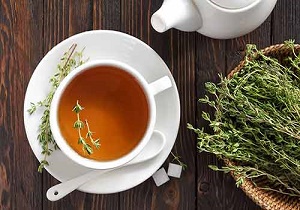 با دمنوش زنان قرون وسطایی برای افزایش شجاعت شوالیه ها آشنا شوید