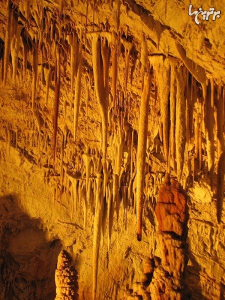 سازههای طبیعی و روانگردان غار آوشالوم+تصاویر سازههای طبیعی و روانگردان غار آوشالوم+تصاویر