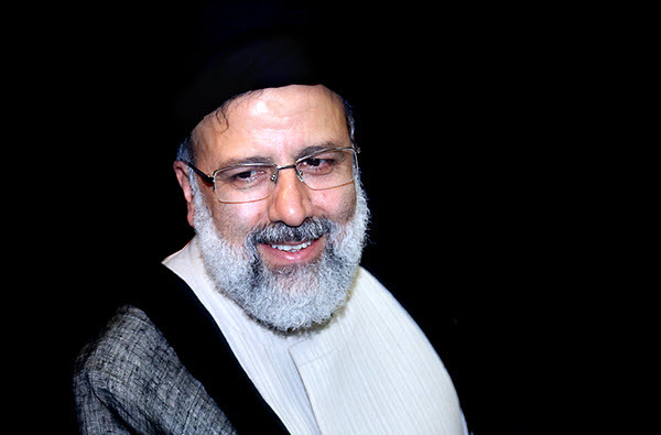 نامزد انتخاباتی که هنوز تبلیغ را رها نمی&zwnj;کند!