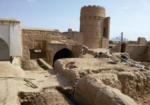 خانه تاریخی همایونی اردکان مرمت اضطراری می شود