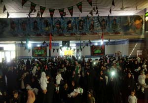 همایش شیر خوارگان حسینی در مسجد جامع امام حسین(ع) بهارستان + تصاویر