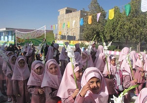 نواخته شدن زنگ مهر و مقاومت در مدارس خلخال