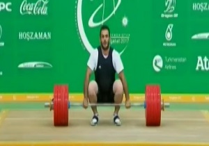 قهرمانی سهراب مرادی در دسته 94 کیلوگرم و مراسم اهدا مدال طلا  + فیلم
