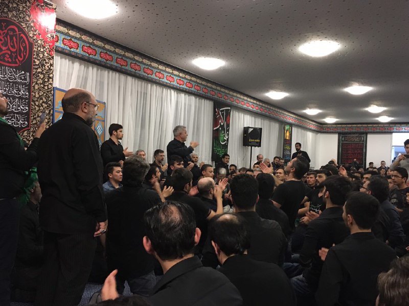 عزاداری دهه اول محرم در مرکز اﺳﻼمی ﺑﺮﻟﻴﻦ +تصاویر