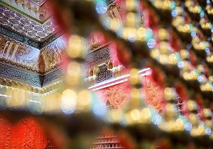 دلیل تبرک جستن به اشیاء وابسته به ائمه و اولیاء خدا