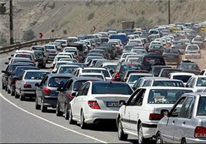 افزایش 10 درصدی تردد ساعتی خودرو‌ها در جاده‌های کشور طی شهریور ماه امسال