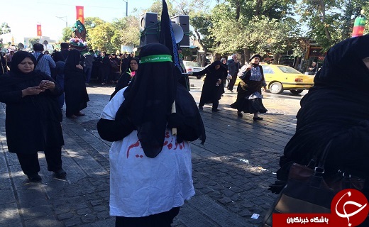 تشییع نمادین پیکر شهدای کربلا تشییع نمادین پیکر شهدای کربلا