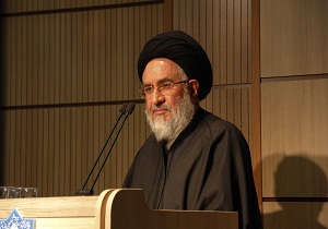 مقدس بودن حیات سبب اخلاقی شدن علوم زیستی می‌شود‌
