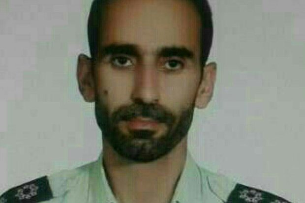 مراسم تشییع پیکر مطهر سرگرد حمید زینی وند در دره شهر برگزار شد