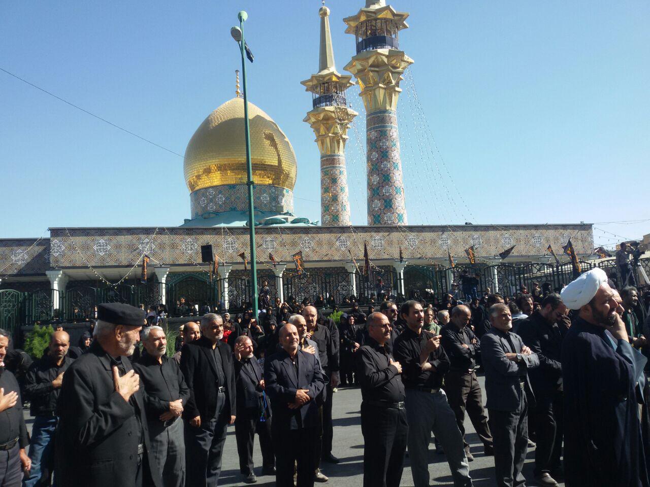 اجتماع بزرگ عاشورایی همدانی ها در&nbsp; سومین روز شهادت سالار آزادگان جهان