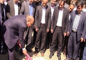 کلنگ زنی یک باب مدرسه خیری در جونقان