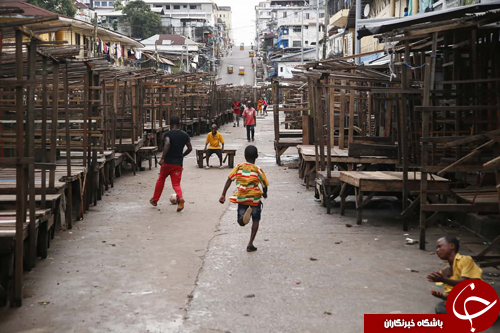 تصاویر روز: از راه رفتن بر روی لبه یک شمشیر تا رونمایی از خودروی جدید نیسان تصاویر روز: از راه رفتن بر روی لبه یک شمشیر تا رونمایی از خودروی جدید نیسان