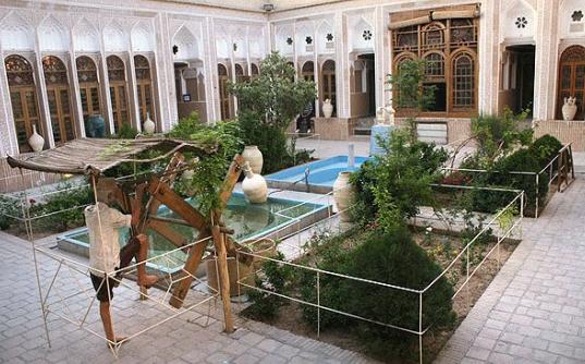 مدارک خرید و فروش آب را در موزه آب ببینید