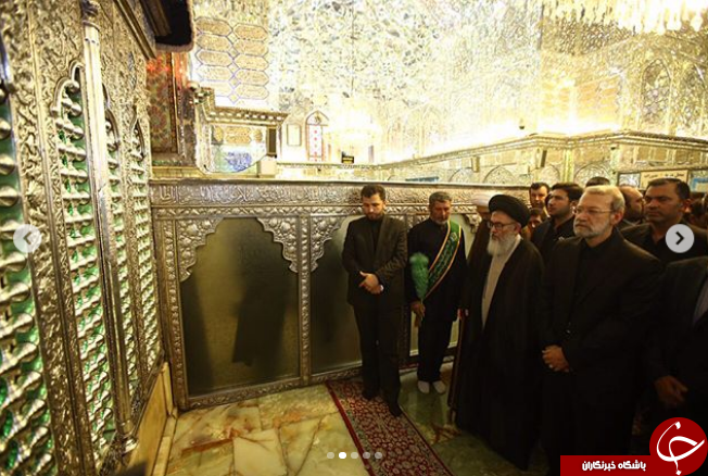 لاریجانی حرم شاهچراغ را زیارت کرد