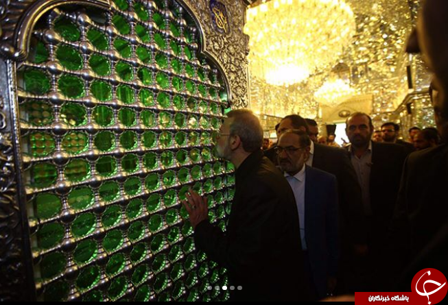 لاریجانی حرم شاهچراغ را زیارت کرد