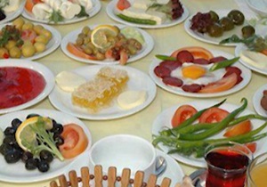 صبحانه وعده غذایی اصلی و مهم