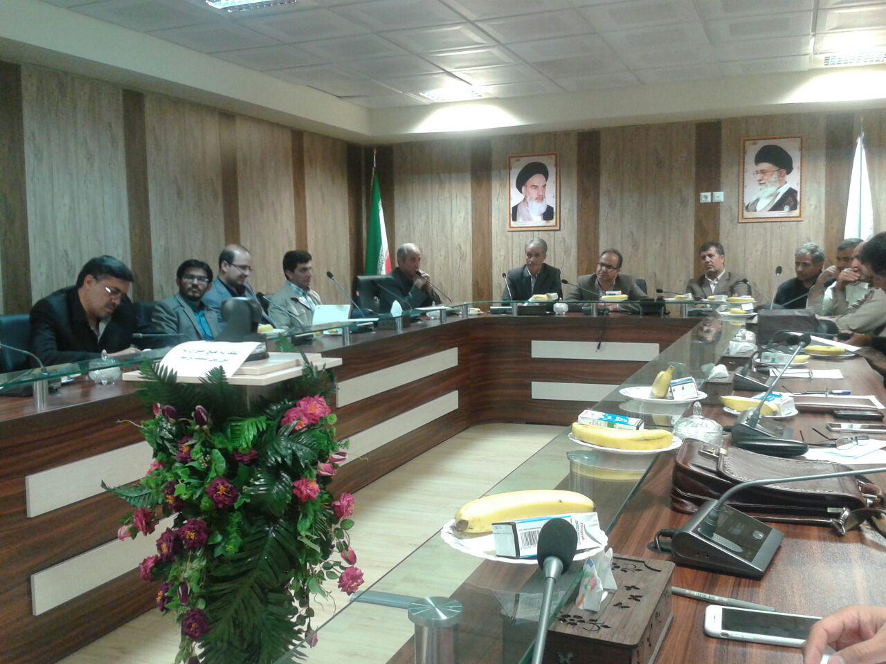 ساماندهی دستفروشان و عرضه کنندگان مواد خام دامی