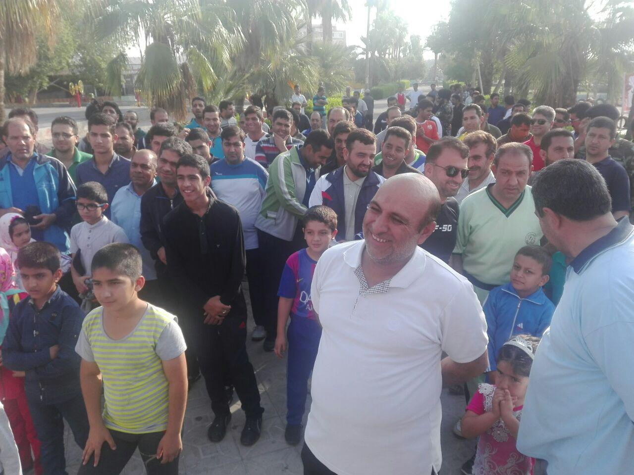 برگزاری همایش پیاده روی خانوادگی در جیرفت