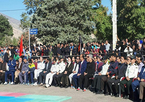 برگزاری همایش بزرگ &laquo;پیاده&zwnj;روی عاشورائیان&raquo; در لرستان + تصاویر