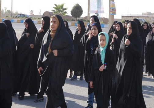 همایش پیاده روی خانواده و کارکنان نیروی انتظامی کوهدشت