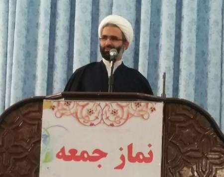 حضرت زینب بخش عظیمی از حادثه کربلا را زنده کرد حضرت زینب بخش عظیمی از حادثه کربلا را زنده کرد