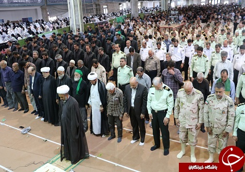 حضور نیروهای انتظامی در نماز جمعه بیرجند+تصاویر حضور نیروهای انتظامی در نماز جمعه بیرجند+تصاویر