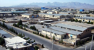 واحد تولیدی نمونه ای که کارگرانش روزی کارتن خواب بودند + فیلم