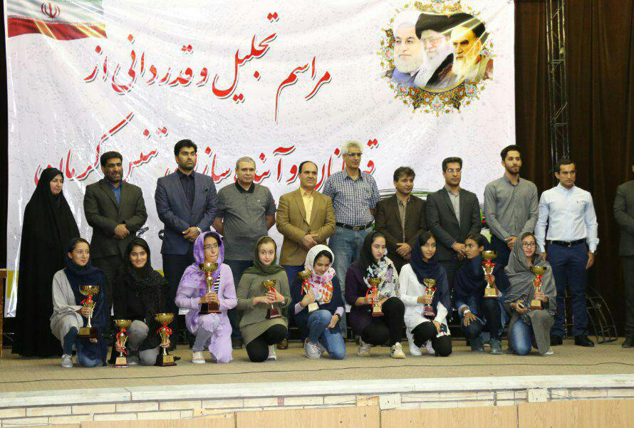 تجلیل از قهرمانان و آینده سازان تنیس استان کرمان + تصاویر