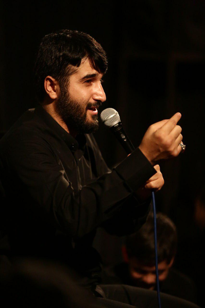 مداحی ابوذر بیوکافی در شب سیزدهم محرم ۹۶ + دانلود