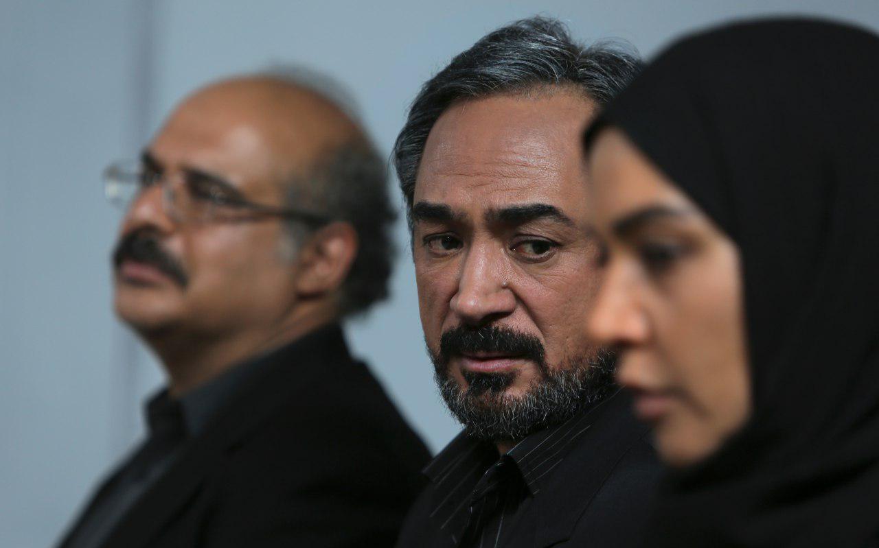 محمد اصفهانی خواننده تیتراژ &laquo;هاتف&raquo; شد + تصاویر جدید سریال