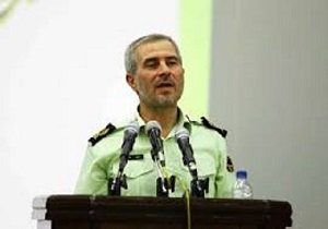 مراسم صبحگاه مشترک یگان های انتظامی و تخصصی پلیس درسنندج برگزار شد