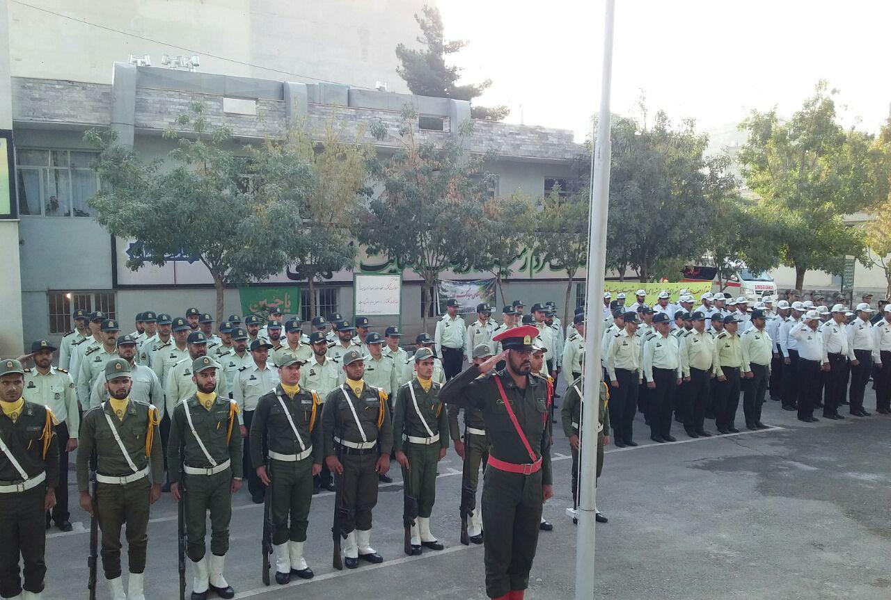 صبحگاه مشترک نیروهای نظامی و انتظامی استان همدان