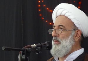 شکستن مرزهای کشور به وسیله برداشتن مرزهای اخلاقی هدف دشمن