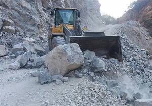 بازسازی راه های ارتباطی 39 روستای استان سمنان