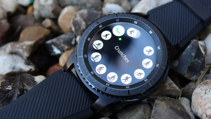 جنگ بزرگان؛مقایسه دو ساعت هوشمندسامسونگ Gear S3 و Apple Watch series2 جنگ بزرگان؛مقایسه دو ساعت هوشمندسامسونگ Gear S3 و Apple Watch series2