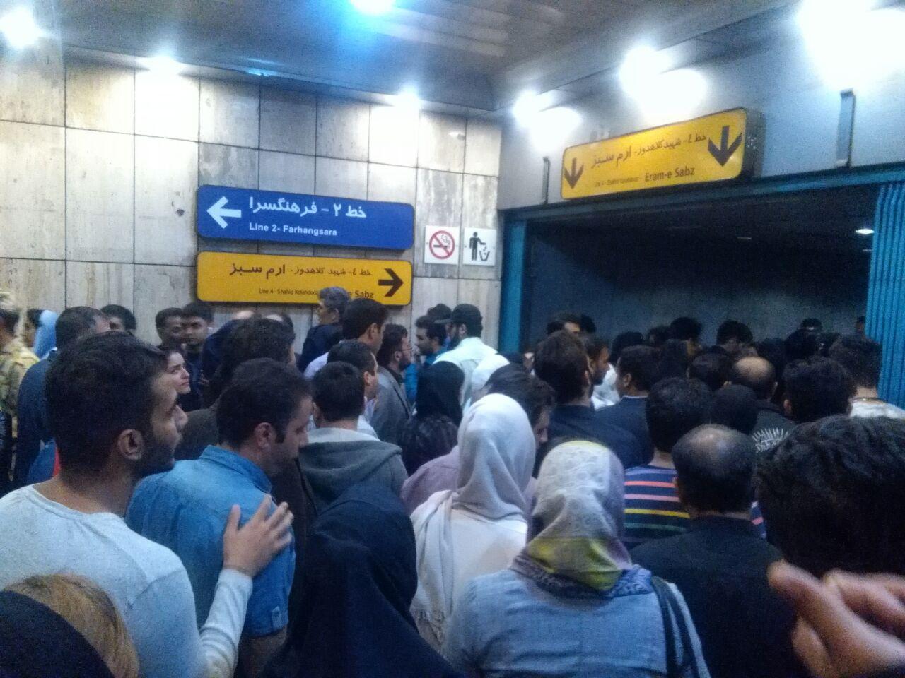 اتفاقی نادر در مترو تهران