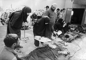 ناگفته هایی از تنها زن مسلح در روزهای ابتدایی جنگ +تصاویر