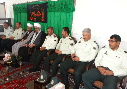 دیدار پرسنل نیروی انتظامی شهرستان با امام جمعه الیگودرز + تصاویر