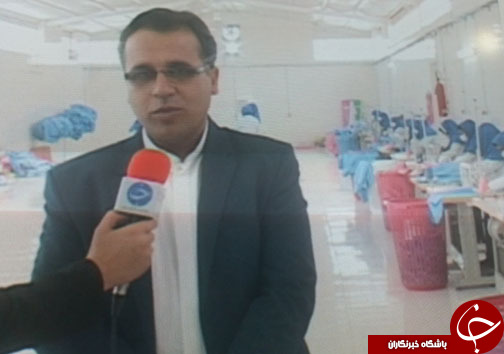 جوان کارآفرین لرستانی تولید کننده لباس بیمارستانی/آغاز فعالیت تنها با ۱ نفرنیروی کار+(تصاویر) جوان کارآفرین لرستانی تولید کننده لباس بیمارستانی/آغاز فعالیت تنها با ۱ نفرنیروی کار+(تصاویر)