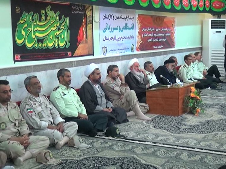 دیدار فرماندهان انتظامی ومرزبانی بانماینده ولی فقیه دراستان