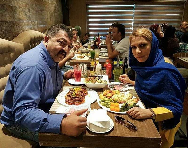 بادیگارد جنیفر لوپز و همسرش در رستوران +عکس بادیگارد جنیفر لوپز و همسرش در رستوران +عکس