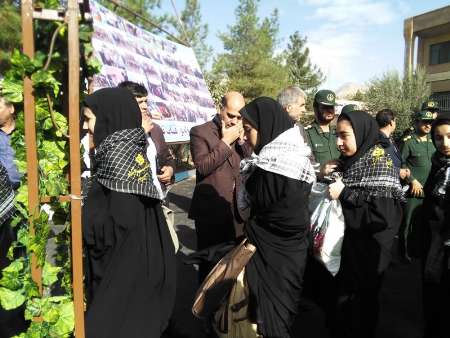 هفت هزار دانش آموز ایلامی به یادمان های دفاع مقدس اعزام می شوند