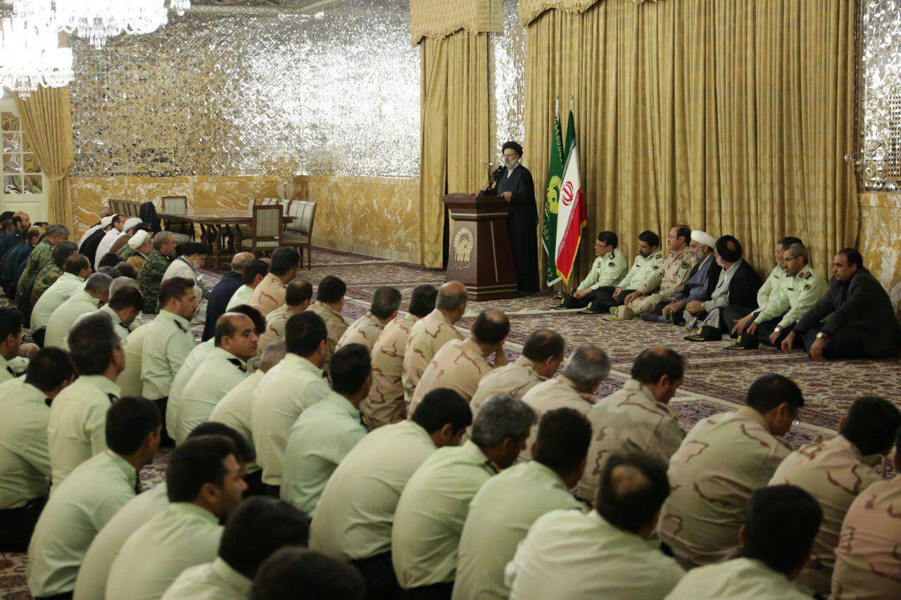 در فضای مجازی وظیفه دولت‌ها ایجاد امنیت و آرامش برای ارتباطات مردم است
