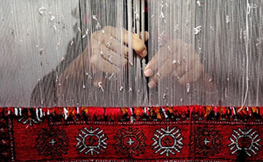 از سایه رکود روی صنعت فرش تا میراثی به یادگار مانده از شهر سوخته + فیلم
