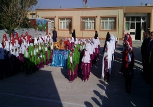 نواخته شدن زنگ عاطفه ها در مدارس استان