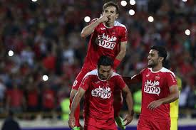 مدافع پرسپولیس در خطر محرومیت از دربی