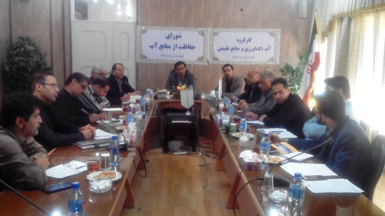کشاورزان تربت جام ۵۰درصدمطالبات گندم راهنوزدریافت نکردند