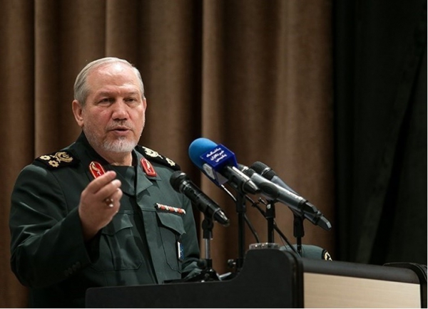 ملت ایران پاسخ دشمانان نادانی همچون ترامپ را می&zwnj;دهد