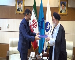 امضای توافقنامه ترویج فرهنگ نماز در صدا و سیمای گیلان
