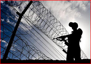 هلاکت ۲ قاچاقچی و کشف مواد مخدر در مرز تایباد